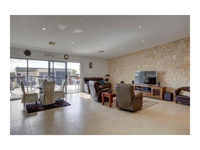 17 Queen Street, Port Lincoln SA 5606