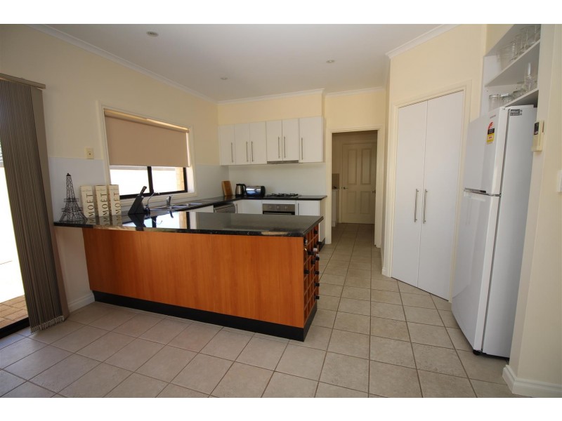 14 Bridge Crescent, Port Lincoln SA 5606