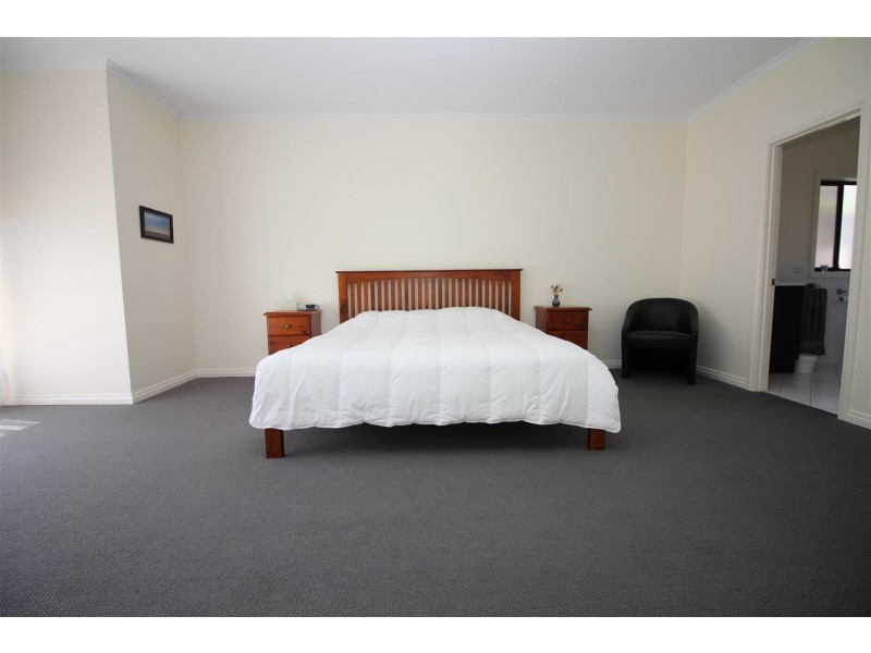 14 Bridge Crescent, Port Lincoln SA 5606