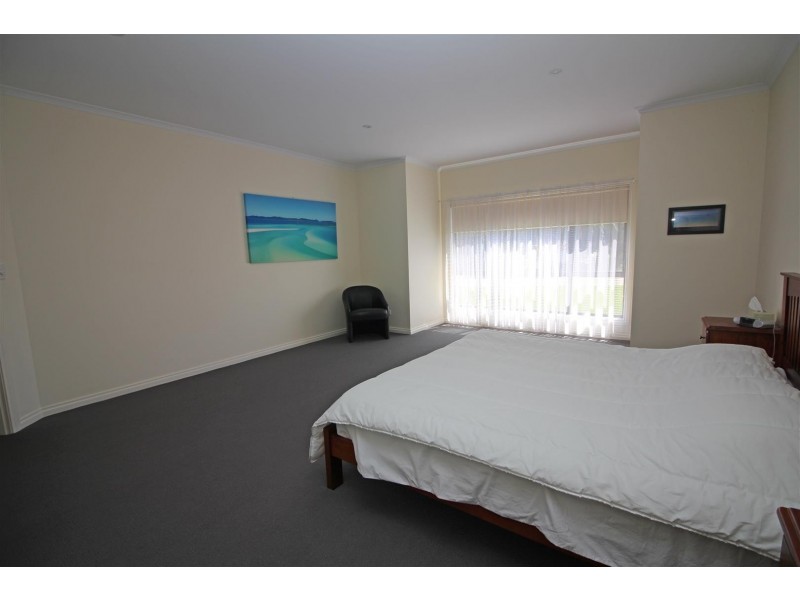 14 Bridge Crescent, Port Lincoln SA 5606