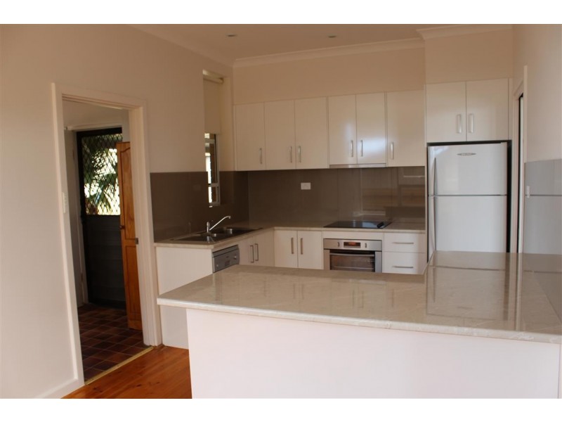 11 Newton Street, Port Lincoln SA 5606