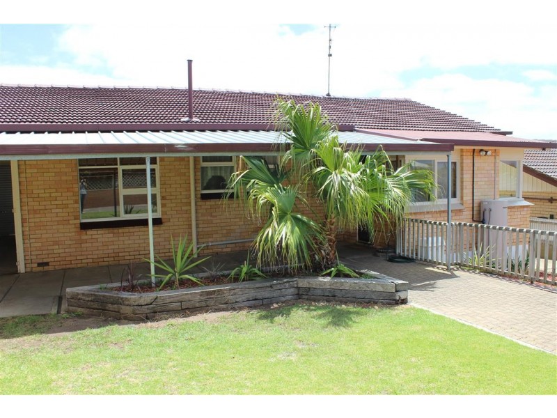 11 Newton Street, Port Lincoln SA 5606