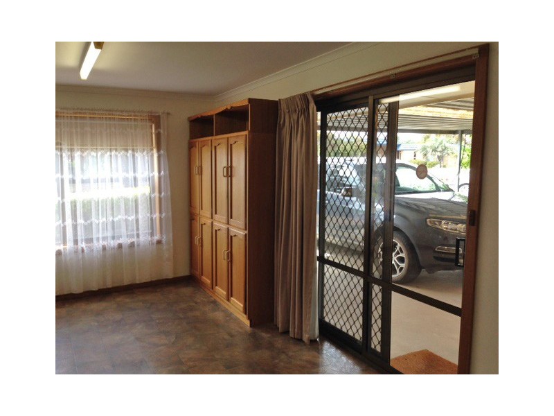 10 Solly Terrace, Cummins SA 5631
