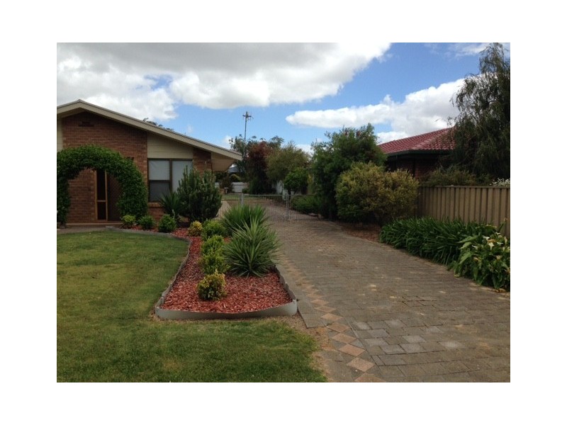 10 Solly Terrace, Cummins SA 5631