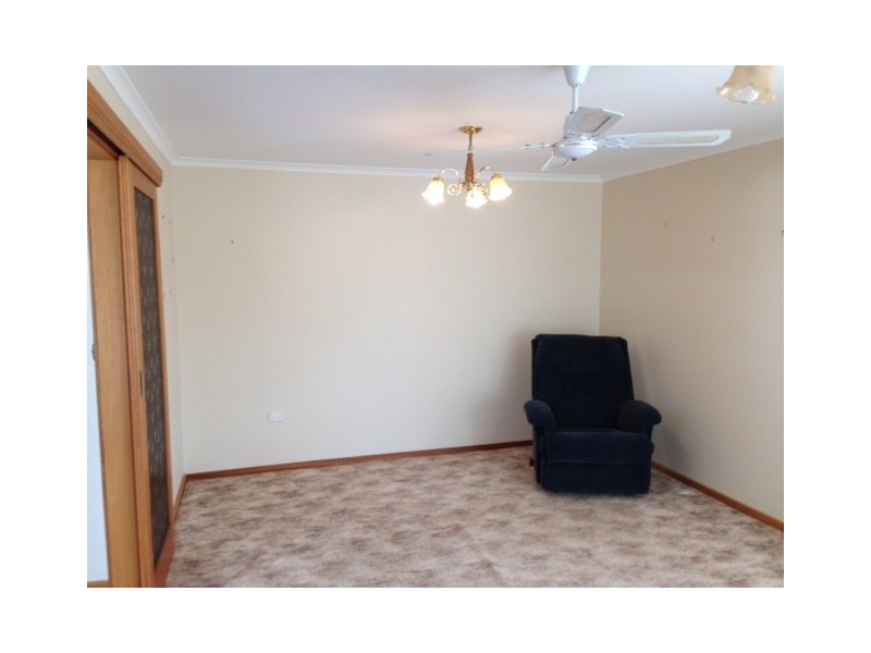 10 Solly Terrace, Cummins SA 5631