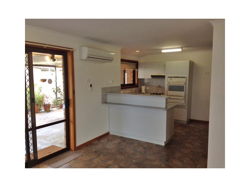 10 Solly Terrace, Cummins SA 5631