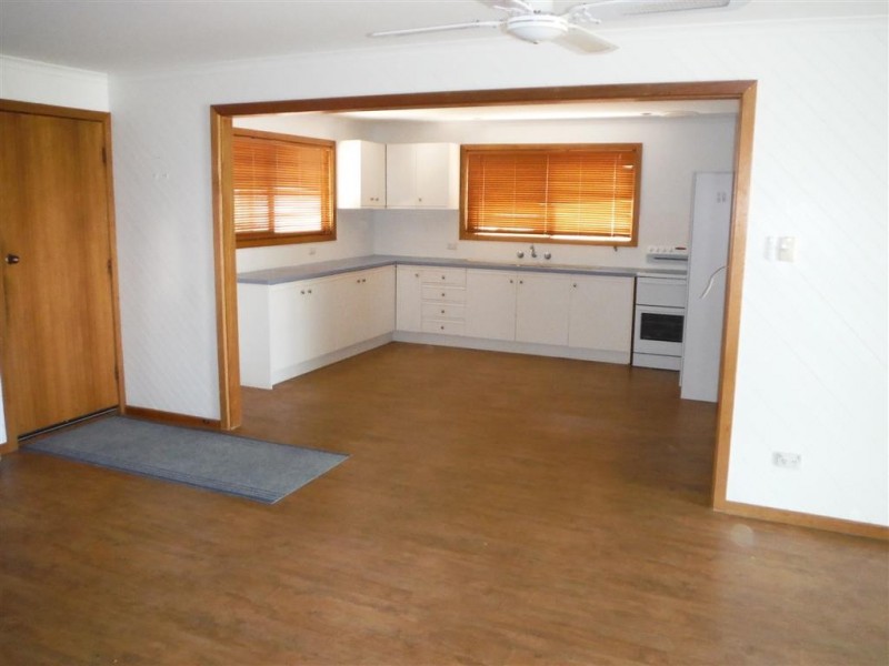 39 Greenly Avenue, Coffin Bay SA 5607
