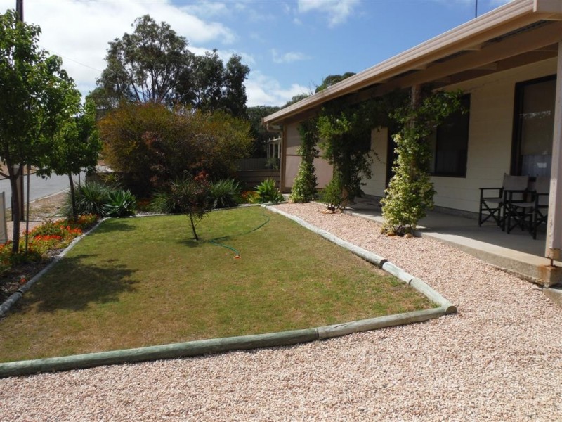 39 Greenly Avenue, Coffin Bay SA 5607