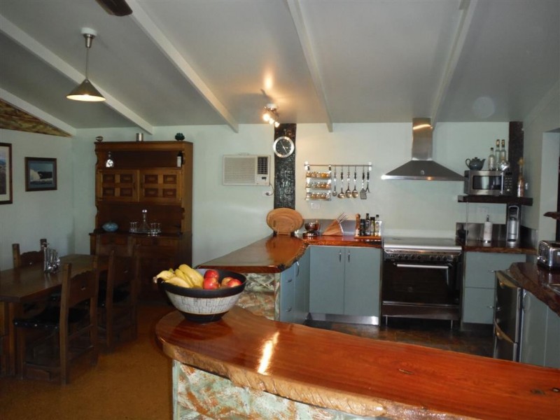71 Greenly Avenue, Coffin Bay SA 5607