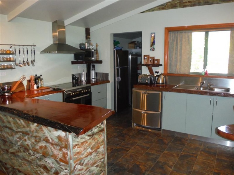71 Greenly Avenue, Coffin Bay SA 5607