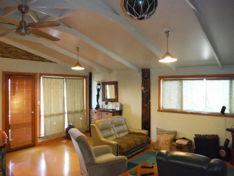 71 Greenly Avenue, Coffin Bay SA 5607