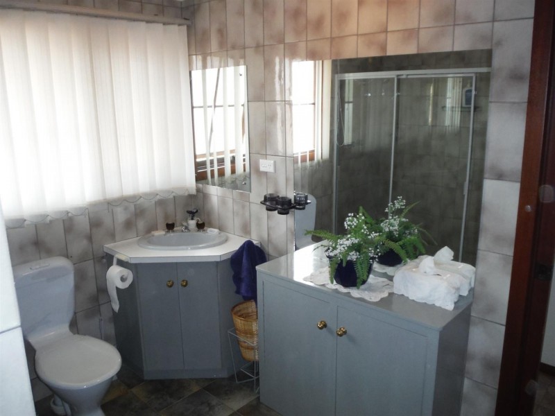 12 Pine Crescent, Coffin Bay SA 5607