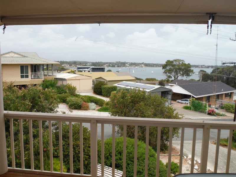 12 Pine Crescent, Coffin Bay SA 5607