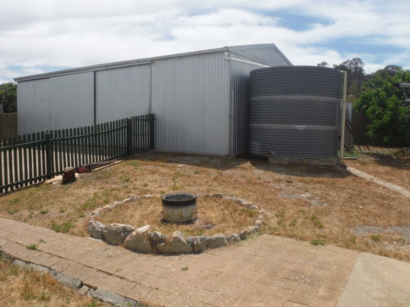 20 Sophie Crescent, Coffin Bay SA 5607