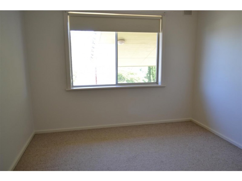 10 Lorraine Avenue, Port Lincoln SA 5606