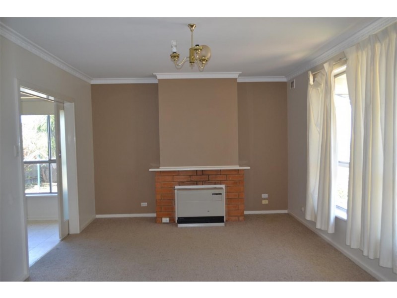 10 Lorraine Avenue, Port Lincoln SA 5606