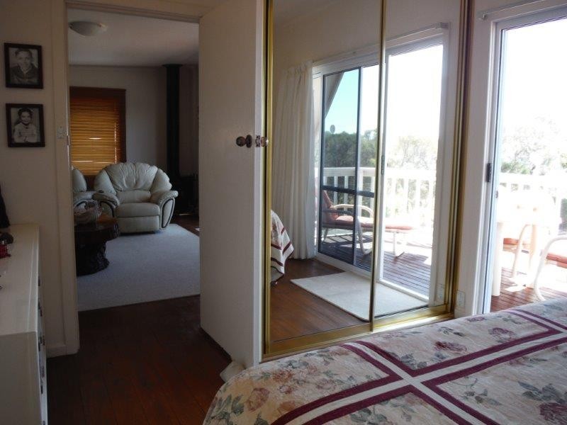 277 Esplanade, Coffin Bay SA 5607