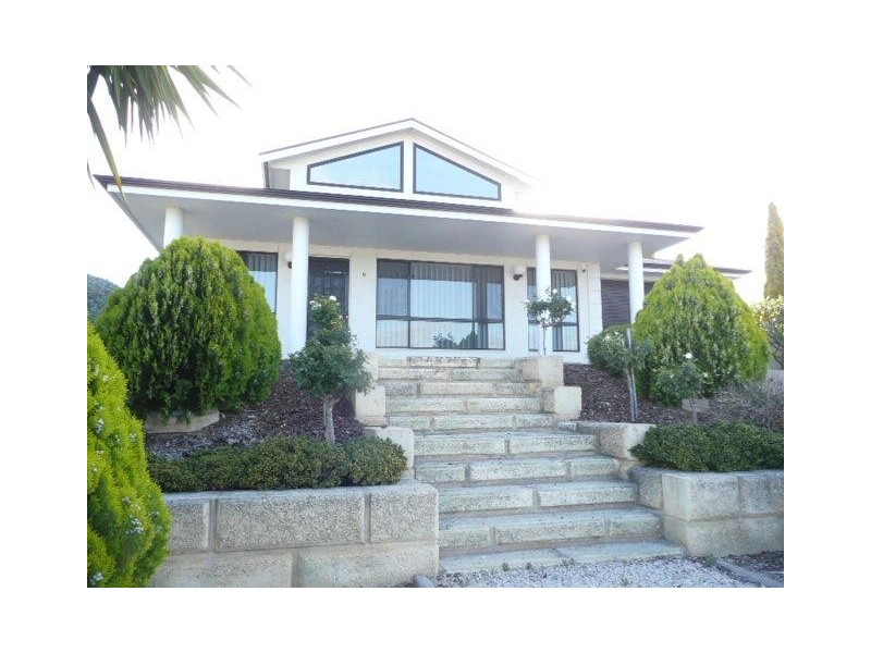 9 Springfield Drive, Port Lincoln SA 5606