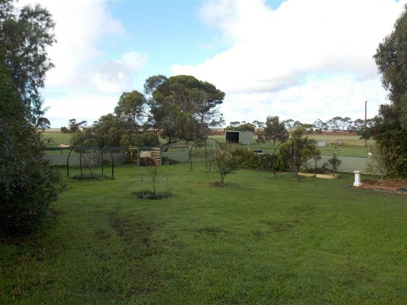 1644 Lincoln Highway, Poonindie SA 5607