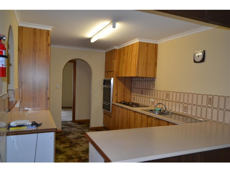 21 Ridley Crescent, Port Lincoln SA 5606