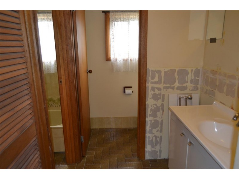 21 Ridley Crescent, Port Lincoln SA 5606