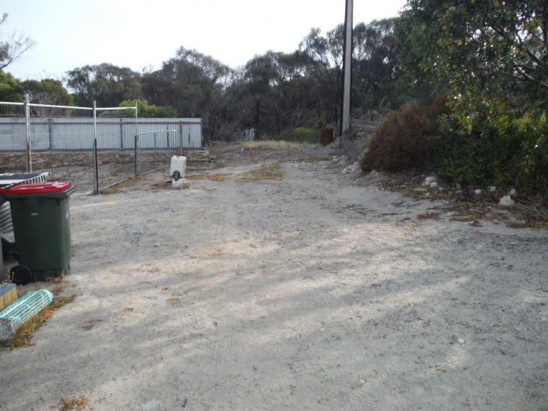 488 Dolphin Drive, Mount Dutton Bay SA 5607