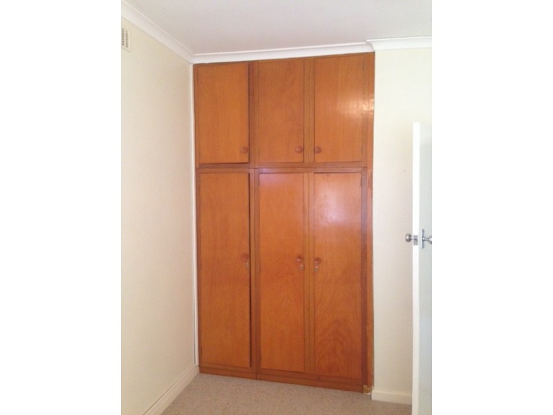 16 Tumby Bay Road, Cummins SA 5631
