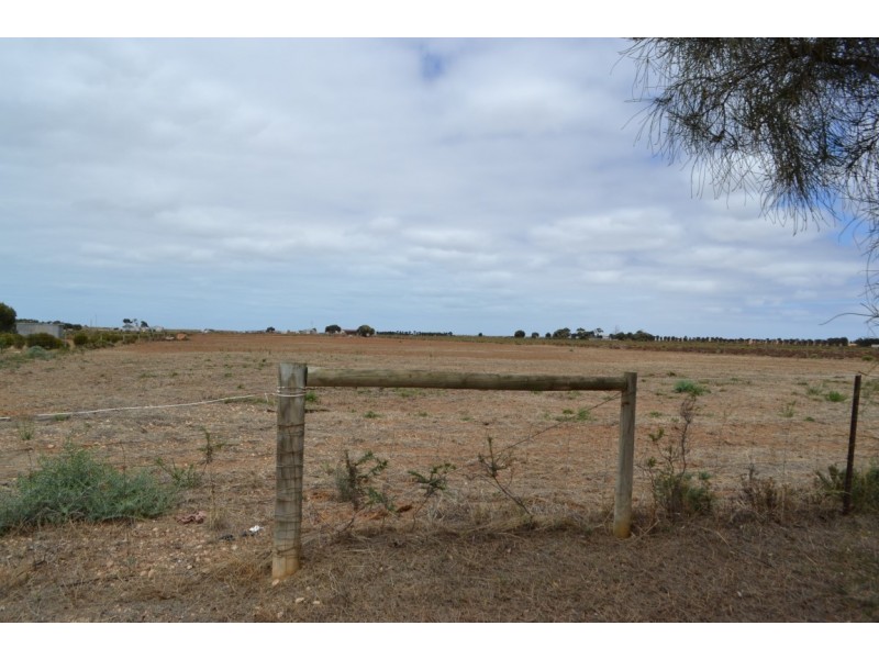 125 Bratten Way, Tumby Bay SA 5605