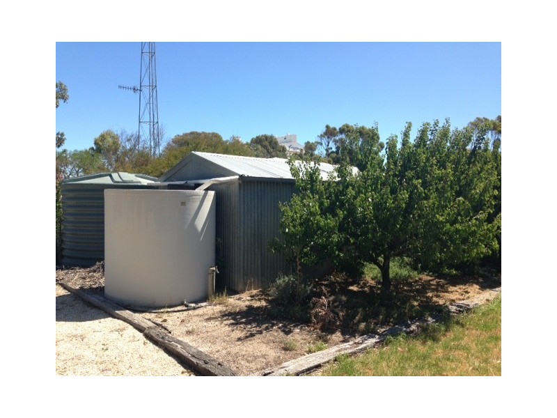 70 Railway Terrace, Cummins SA 5631