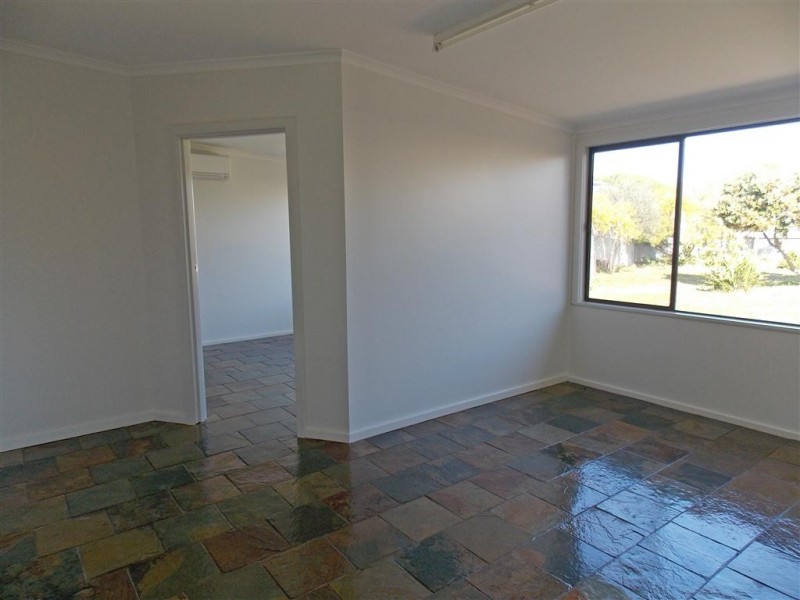 28 Preece Street, Tumby Bay SA 5605