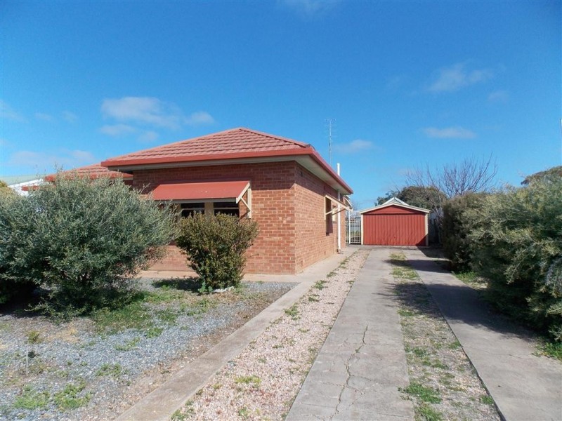 28 Preece Street, Tumby Bay SA 5605