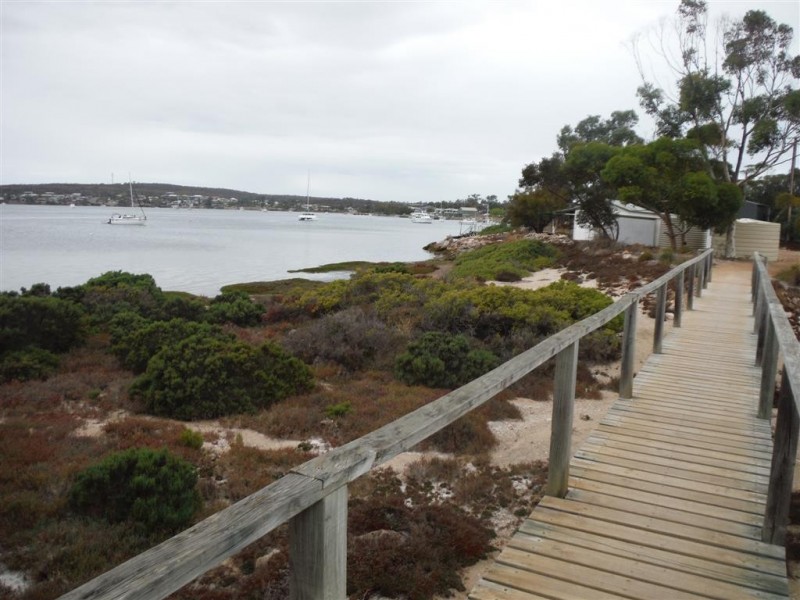 10 Osprey Court, Coffin Bay SA 5607