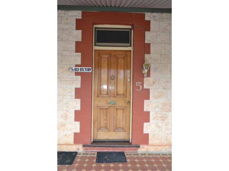 5 Phyllis St, Tumby Bay SA 5605