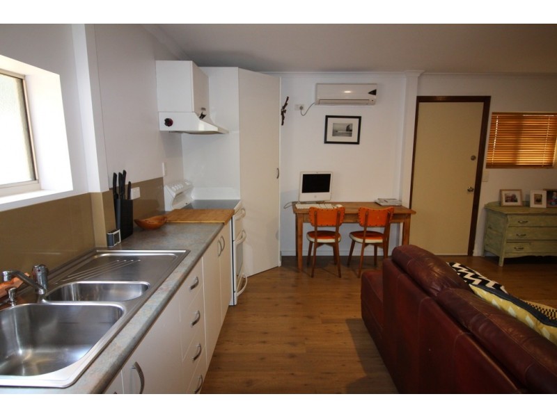 5 Horrocks Street, Port Lincoln SA 5606