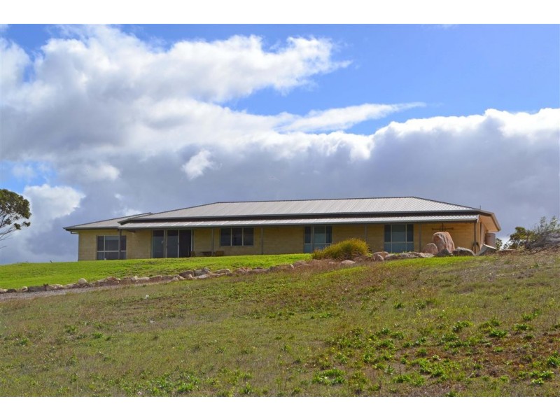 80 Nootina Road, Port Lincoln SA 5606