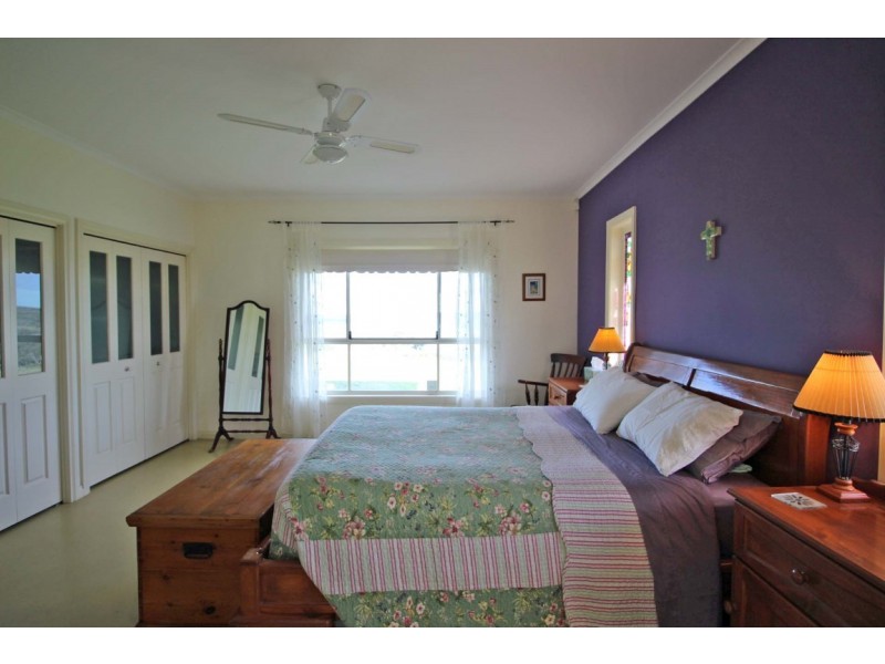 80 Nootina Road, Port Lincoln SA 5606