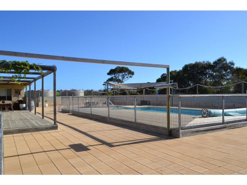 80 Nootina Road, Port Lincoln SA 5606