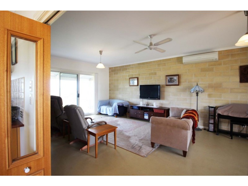 80 Nootina Road, Port Lincoln SA 5606