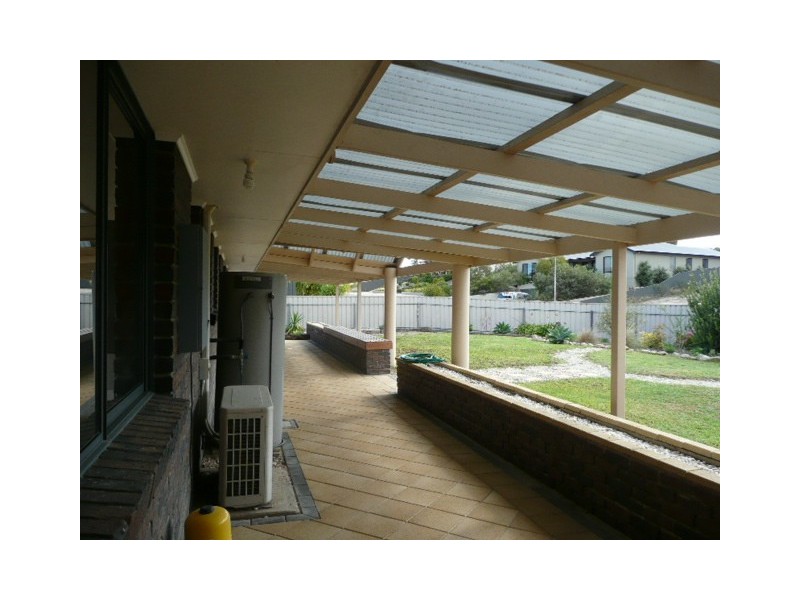 17 Nancy Road, Coffin Bay SA 5607