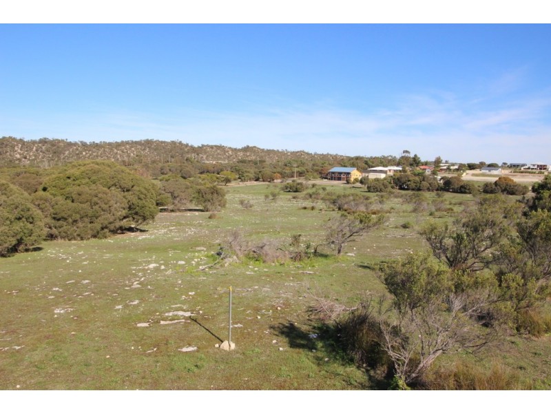 12 Grimm Road, Coffin Bay SA 5607