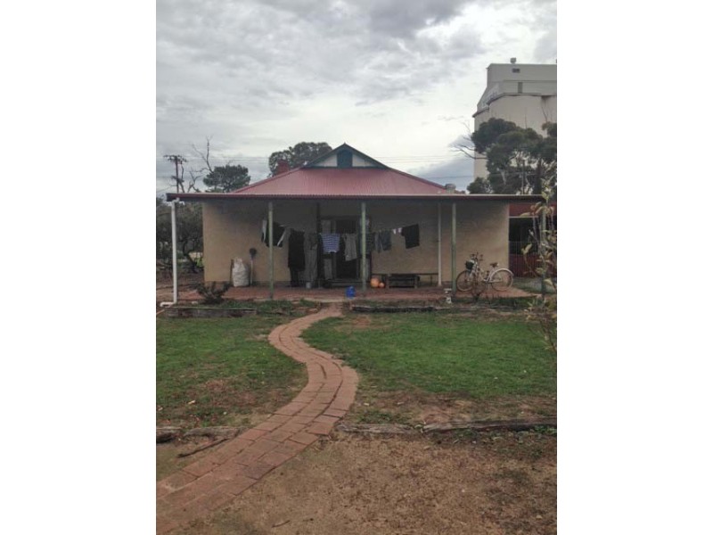 38 Bruce Terrace, Cummins SA 5631