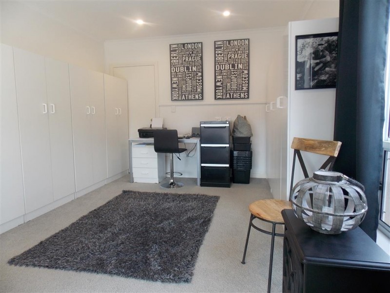 1/1 Sandy Point Drive, Port Lincoln SA 5606