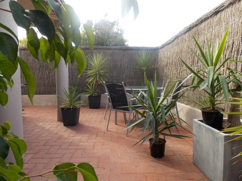 1/1 Sandy Point Drive, Port Lincoln SA 5606