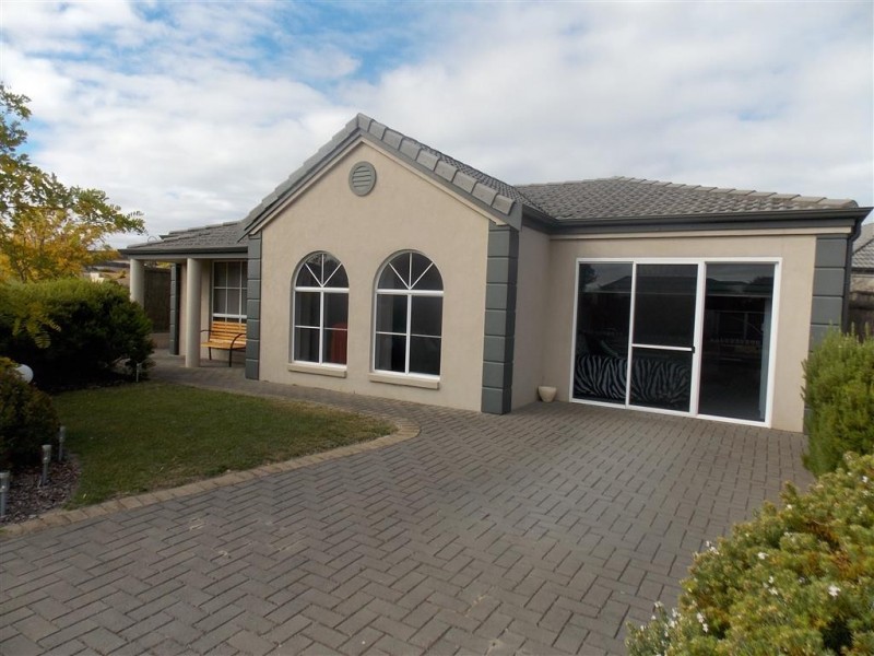 1/1 Sandy Point Drive, Port Lincoln SA 5606