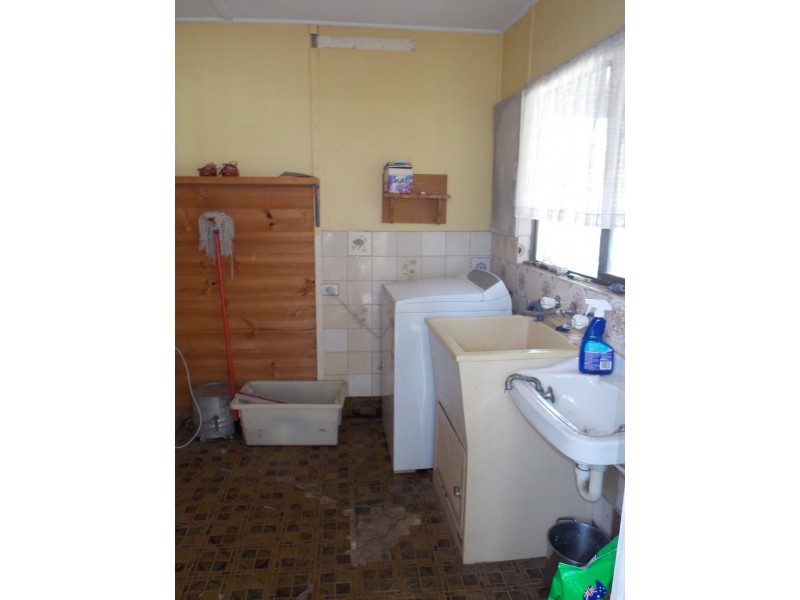 6 McFarlane Street, Cummins SA 5631