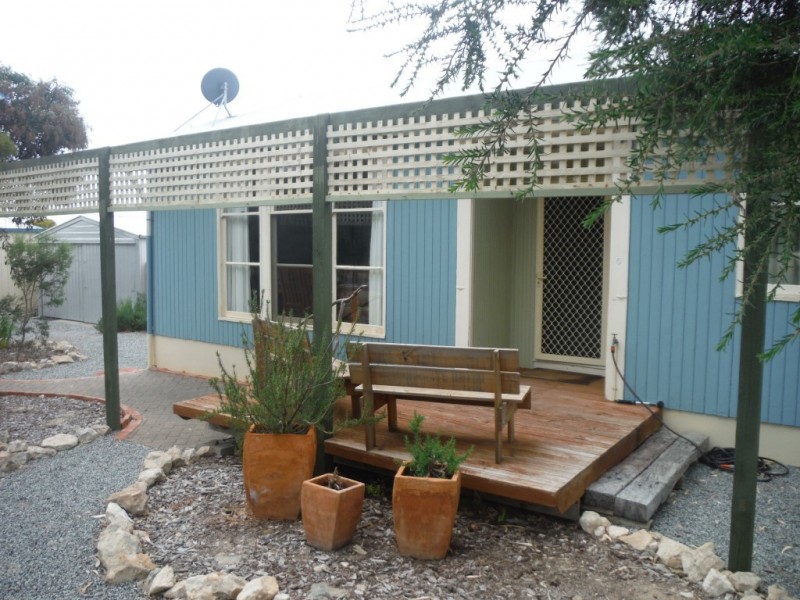 16 Shepperd Avenue, Coffin Bay SA 5607