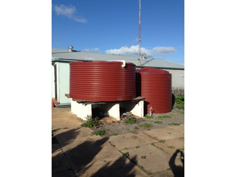 10 Laube Street, Cummins SA 5631