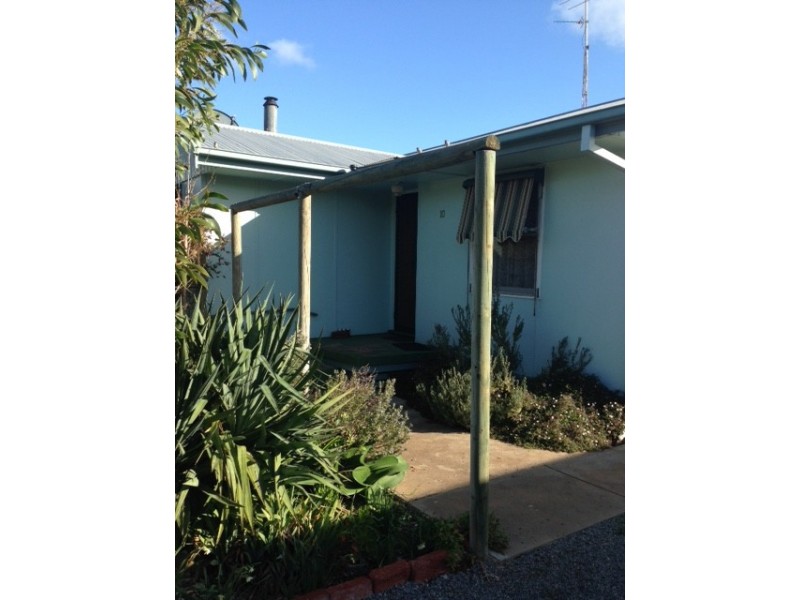 10 Laube Street, Cummins SA 5631