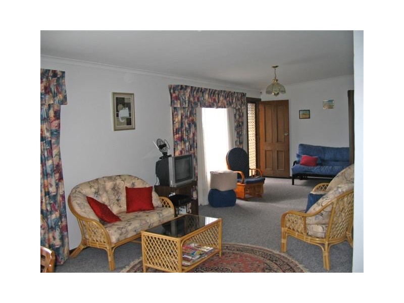 18 Sleaford Terrace, Port Lincoln SA 5606