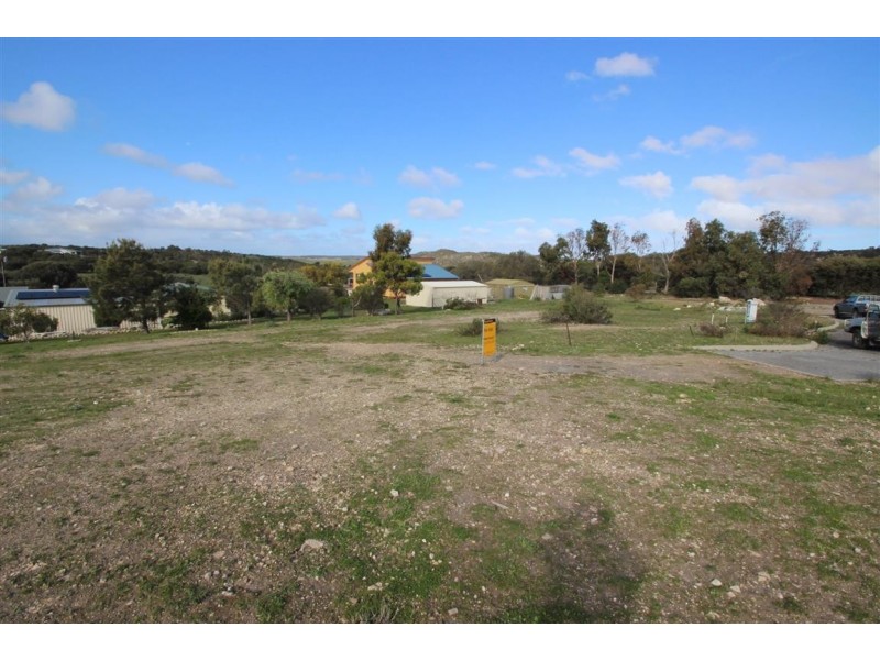 3/2 Benson Avenue, Coffin Bay SA 5607